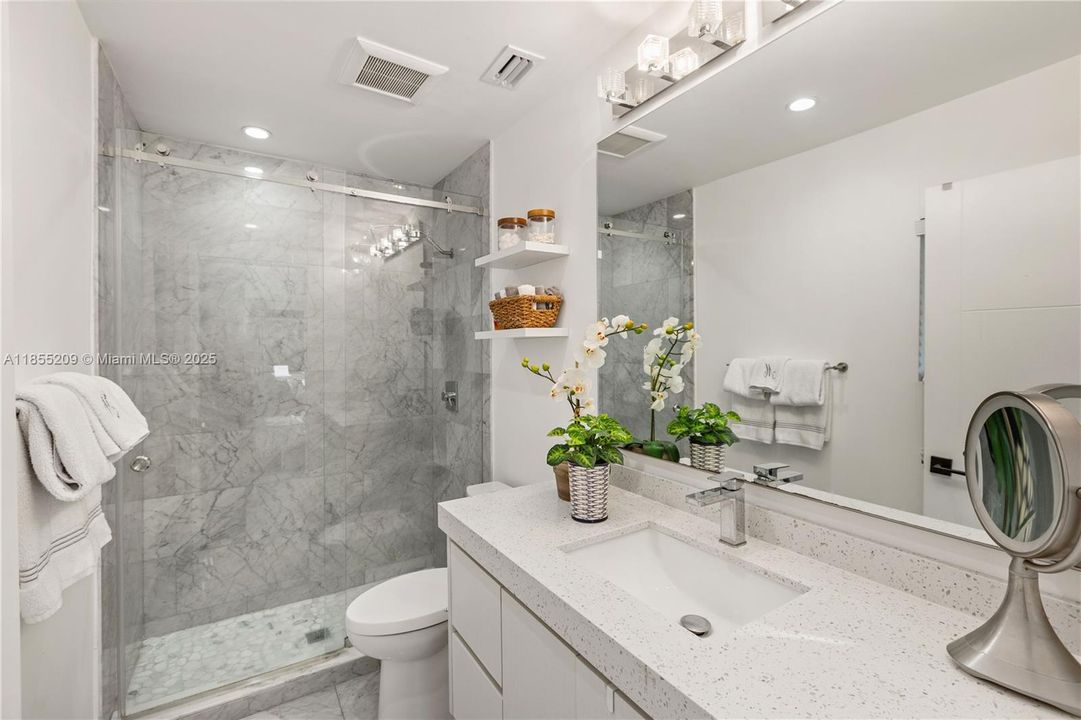 Vendido Recientemente: $1,748,000 (4 camas, 2 baños, 1874 Pies cuadrados)