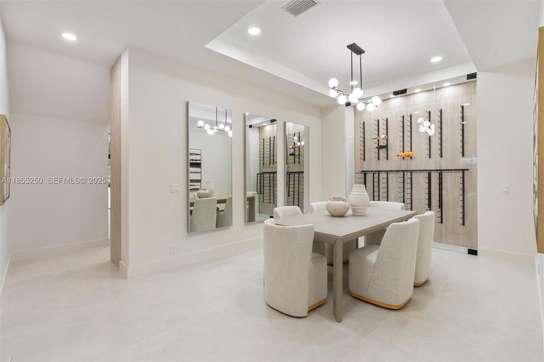 For Sale: $3,399,000 (5 beds, 6 baths, 5071 Square Feet)