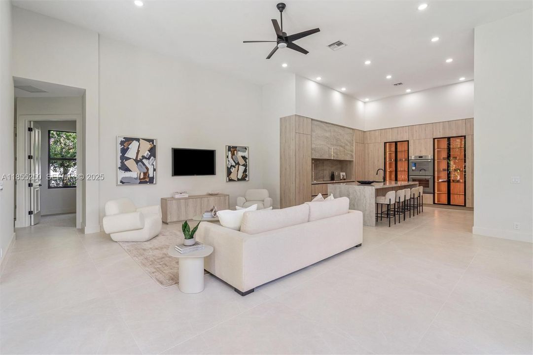 For Sale: $3,399,000 (5 beds, 6 baths, 5071 Square Feet)