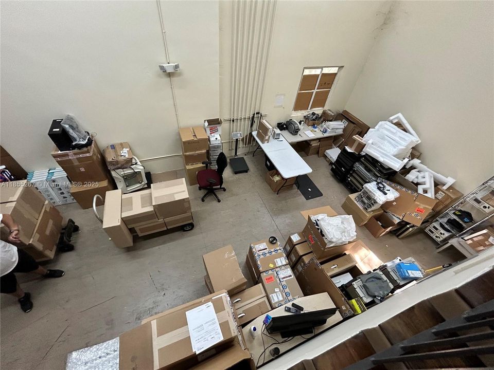 合同活跃: $2,500 (0 贝兹, 0 浴室, 0 平方英尺)