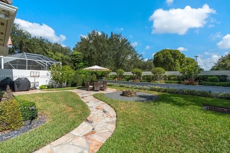 Недавно продано: $658,000 (3 спален, 2 ванн, 1567 Квадратных фут)