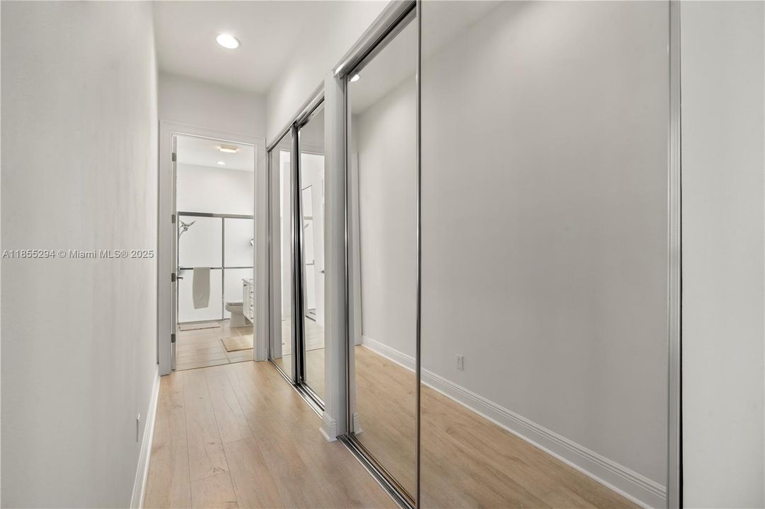 Недавно продано: $658,000 (3 спален, 2 ванн, 1567 Квадратных фут)