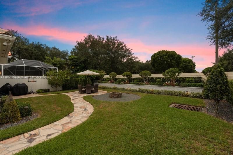 Недавно продано: $658,000 (3 спален, 2 ванн, 1567 Квадратных фут)