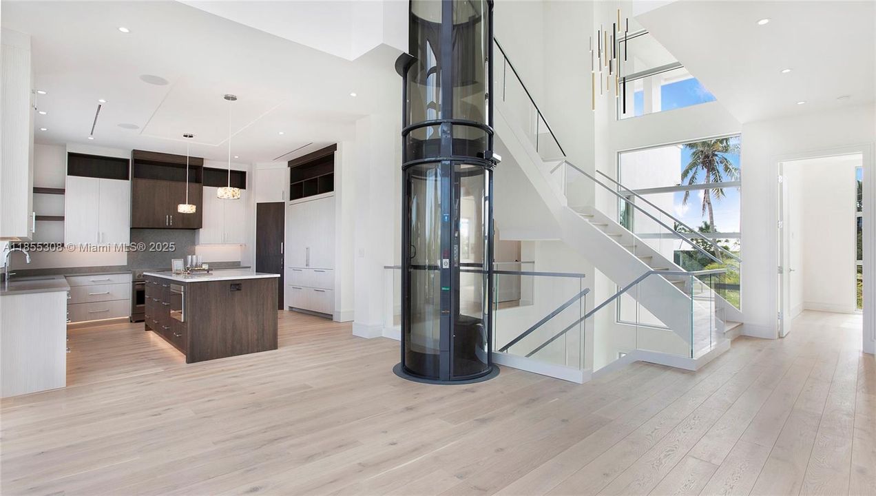 For Sale: $3,999,999 (4 beds, 4 baths, 0 Square Feet)