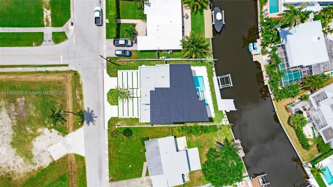 For Sale: $3,999,999 (4 beds, 4 baths, 0 Square Feet)