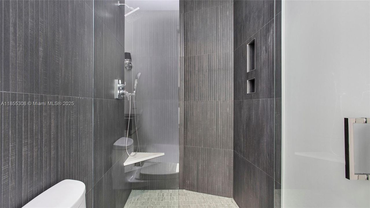 For Sale: $3,999,999 (4 beds, 4 baths, 0 Square Feet)