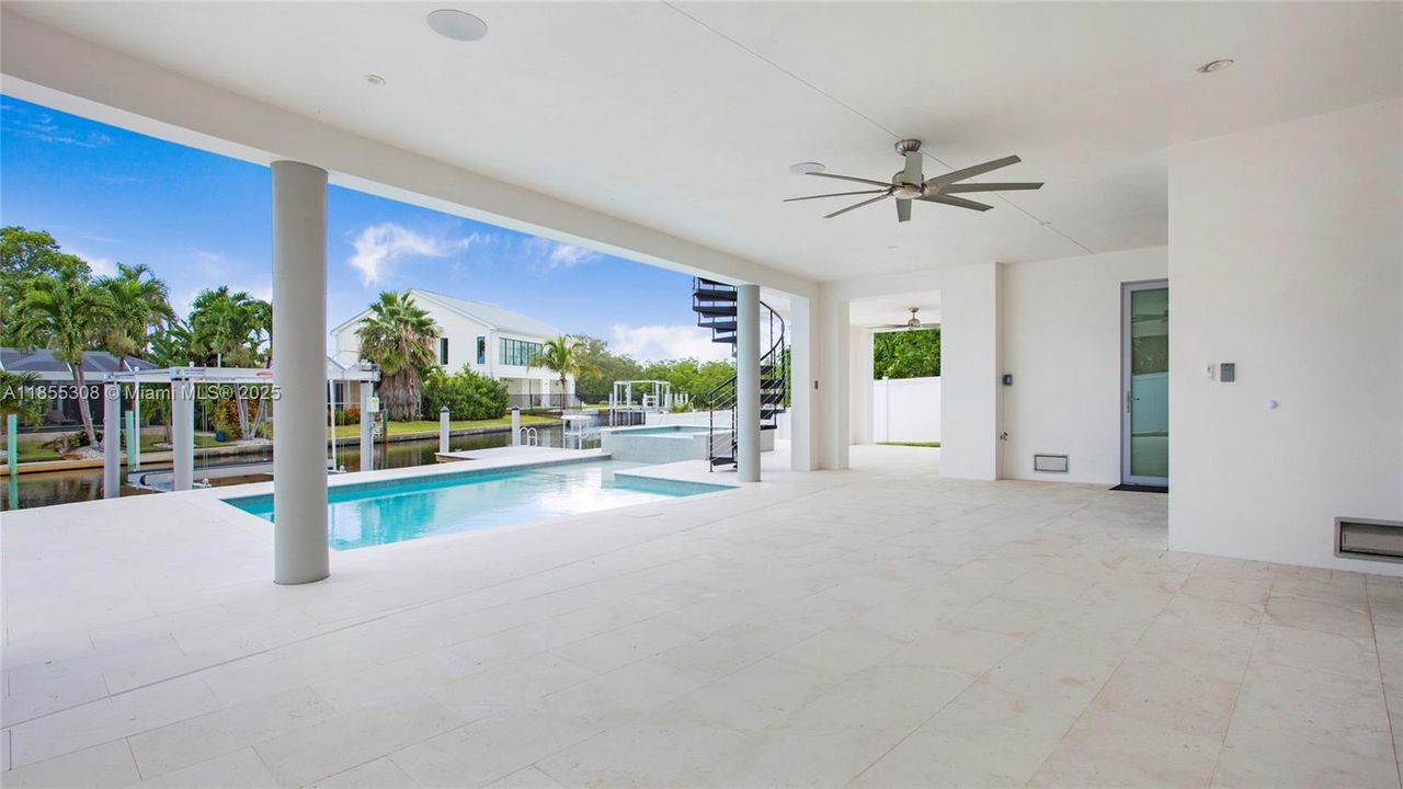 For Sale: $3,999,999 (4 beds, 4 baths, 0 Square Feet)