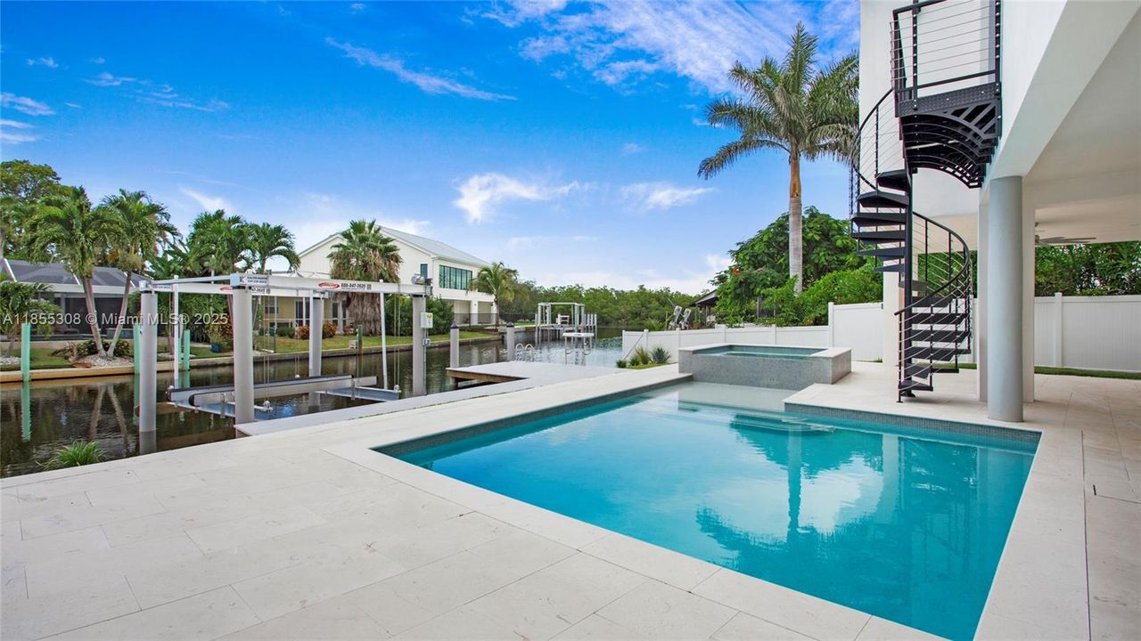 For Sale: $3,999,999 (4 beds, 4 baths, 0 Square Feet)