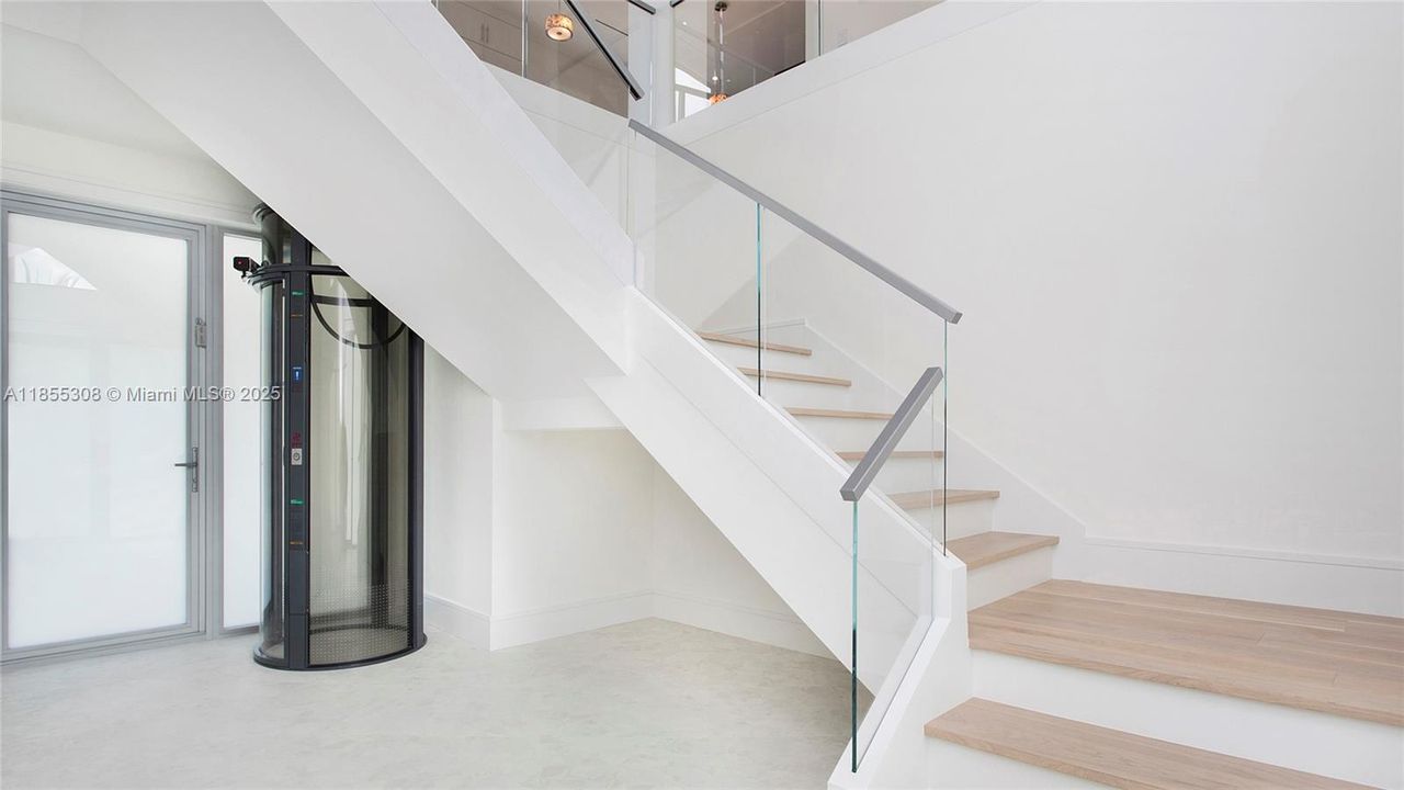 For Sale: $3,999,999 (4 beds, 4 baths, 0 Square Feet)