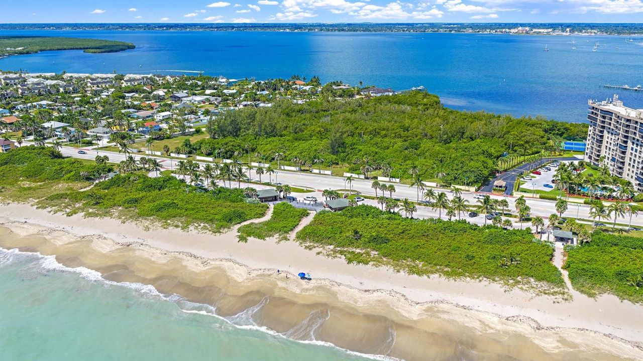 901 S Ocean Dr-33