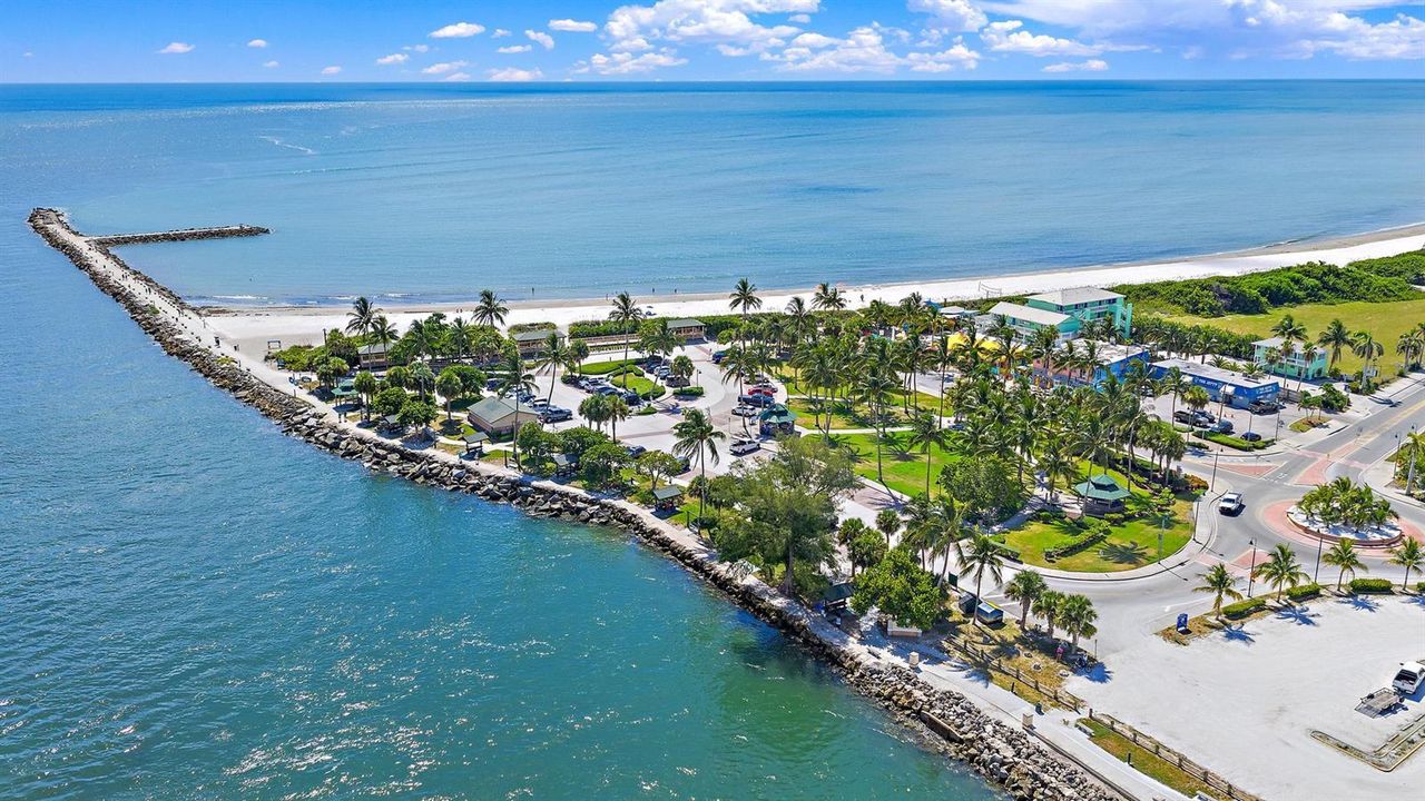 901 S Ocean Dr-13