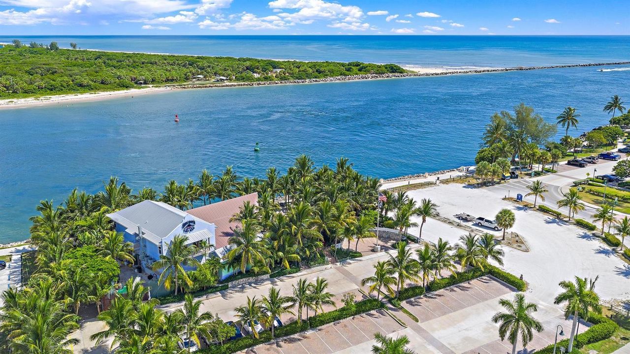 901 S Ocean Dr-15
