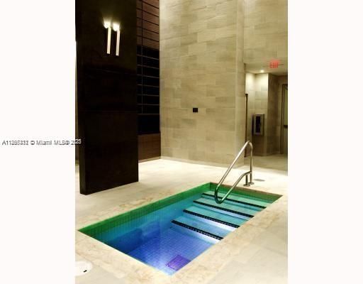 На продажу: $1,290,000 (2 спален, 2 ванн, 1782 Квадратных фут)