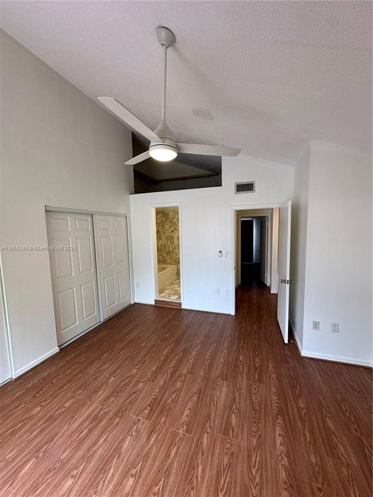 Недавно арендовано: $2,700 (2 спален, 1 ванн, 1152 Квадратных фут)