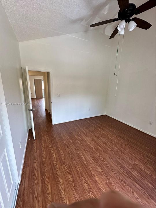 Недавно арендовано: $2,700 (2 спален, 1 ванн, 1152 Квадратных фут)