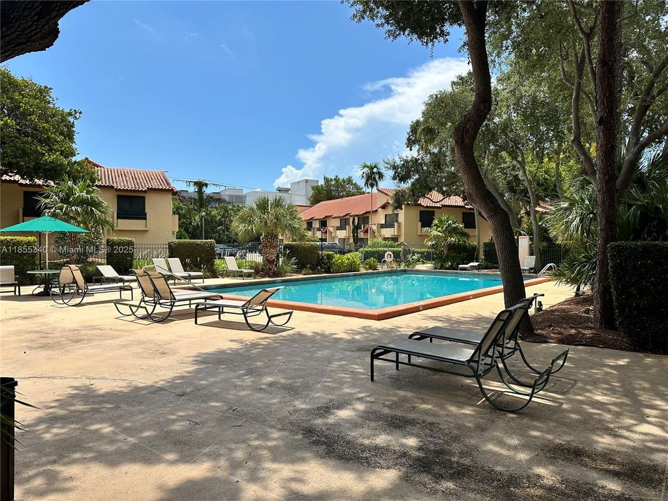 Недавно арендовано: $2,700 (2 спален, 1 ванн, 1152 Квадратных фут)