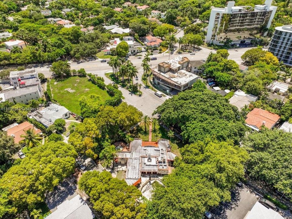 En Venta: $2,499,000 (3 camas, 2 baños, 5180 Pies cuadrados)