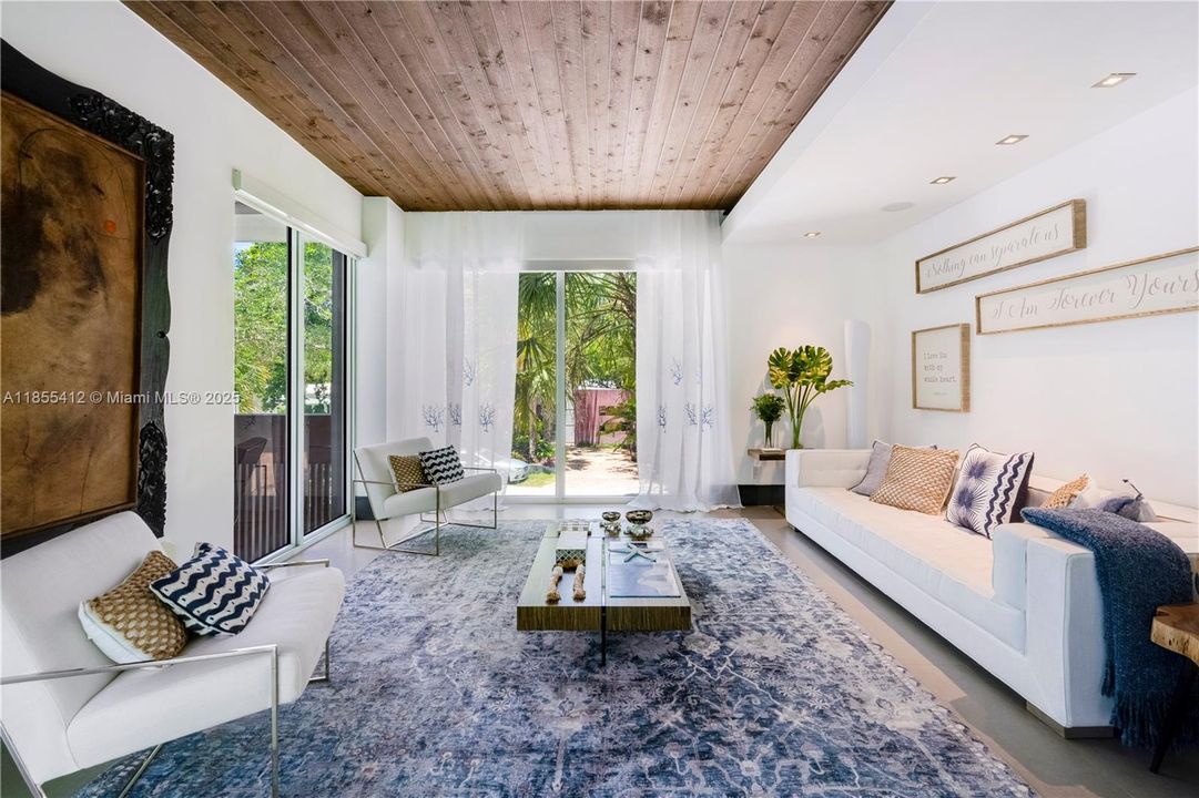 En Venta: $8,600,000 (5 camas, 4 baños, 4166 Pies cuadrados)