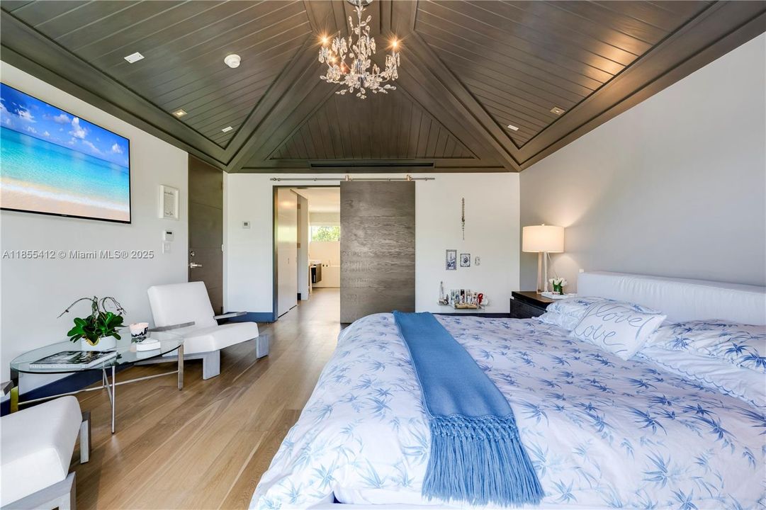 En Venta: $8,600,000 (5 camas, 4 baños, 4166 Pies cuadrados)