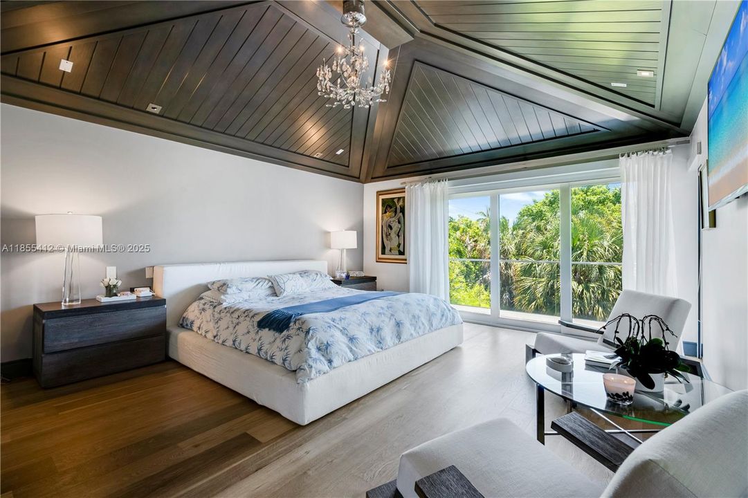 En Venta: $8,600,000 (5 camas, 4 baños, 4166 Pies cuadrados)