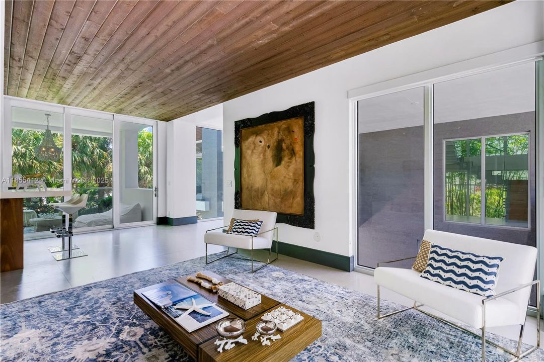 En Venta: $8,600,000 (5 camas, 4 baños, 4166 Pies cuadrados)