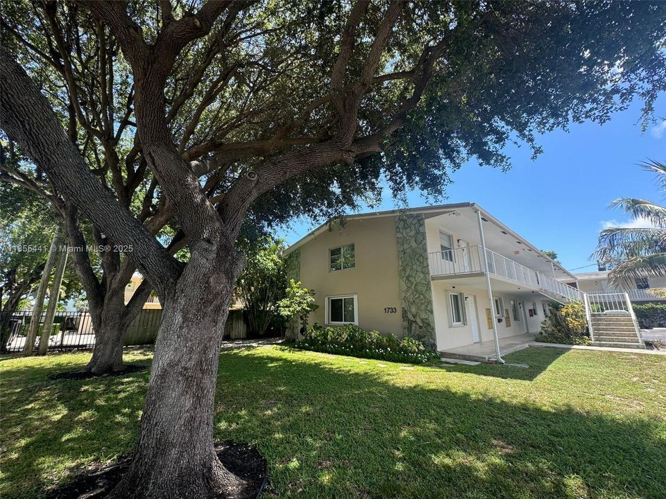 Недавно арендовано: $1,500 (1 спален, 1 ванн, 600 Квадратных фут)