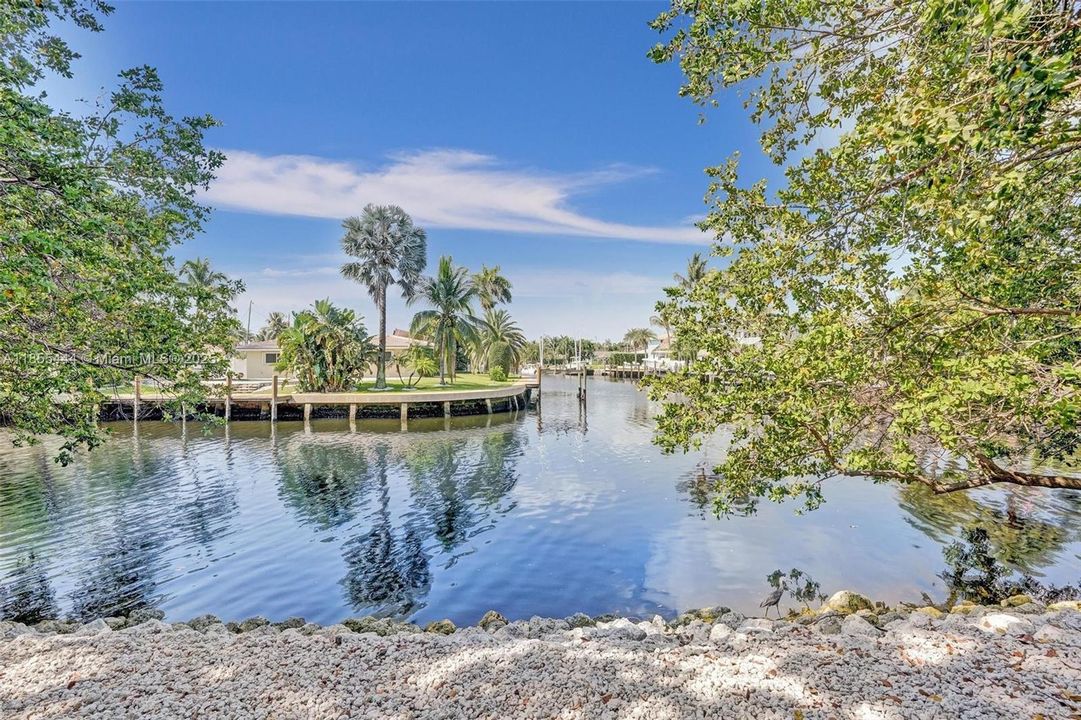 For Rent: $5,000 (3 beds, 3 baths, 1907 Square Feet)