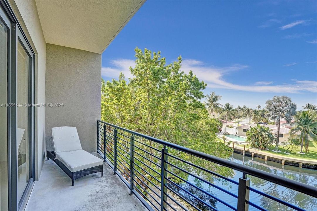 For Rent: $5,000 (3 beds, 3 baths, 1907 Square Feet)