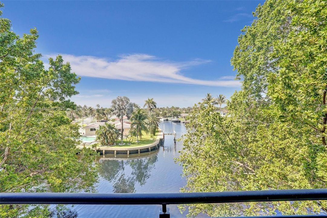 For Rent: $5,000 (3 beds, 3 baths, 1907 Square Feet)