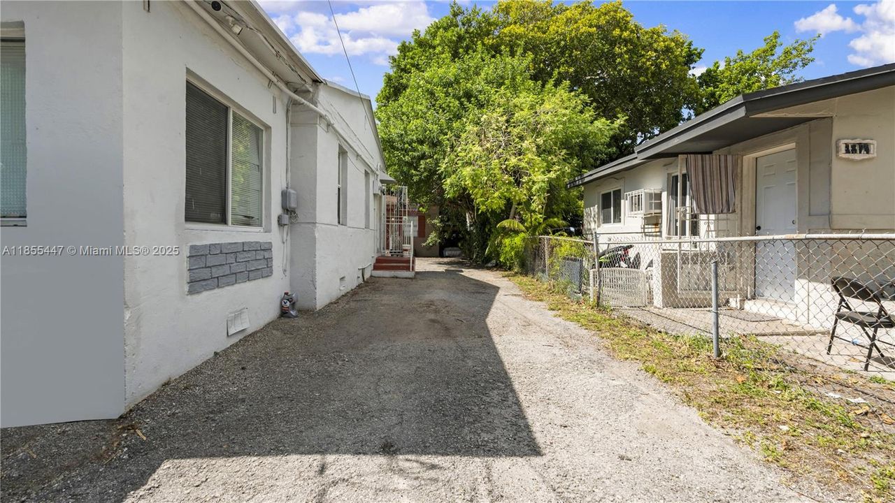 На продажу: $675,000 (0 спален, 0 ванн, 1656 Квадратных фут)