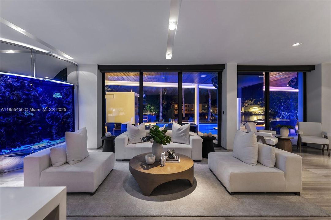 For Sale: $14,800,000 (5 beds, 7 baths, 5406 Square Feet)