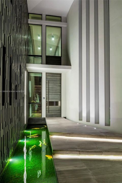 For Sale: $14,800,000 (5 beds, 7 baths, 5406 Square Feet)