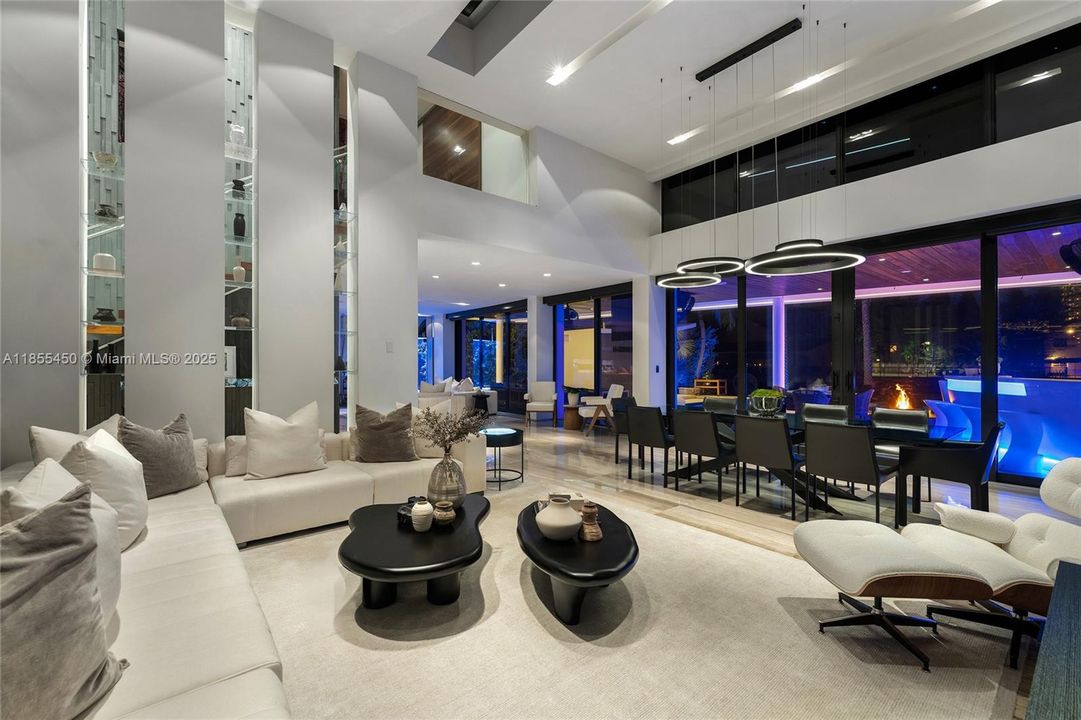 For Sale: $14,800,000 (5 beds, 7 baths, 5406 Square Feet)