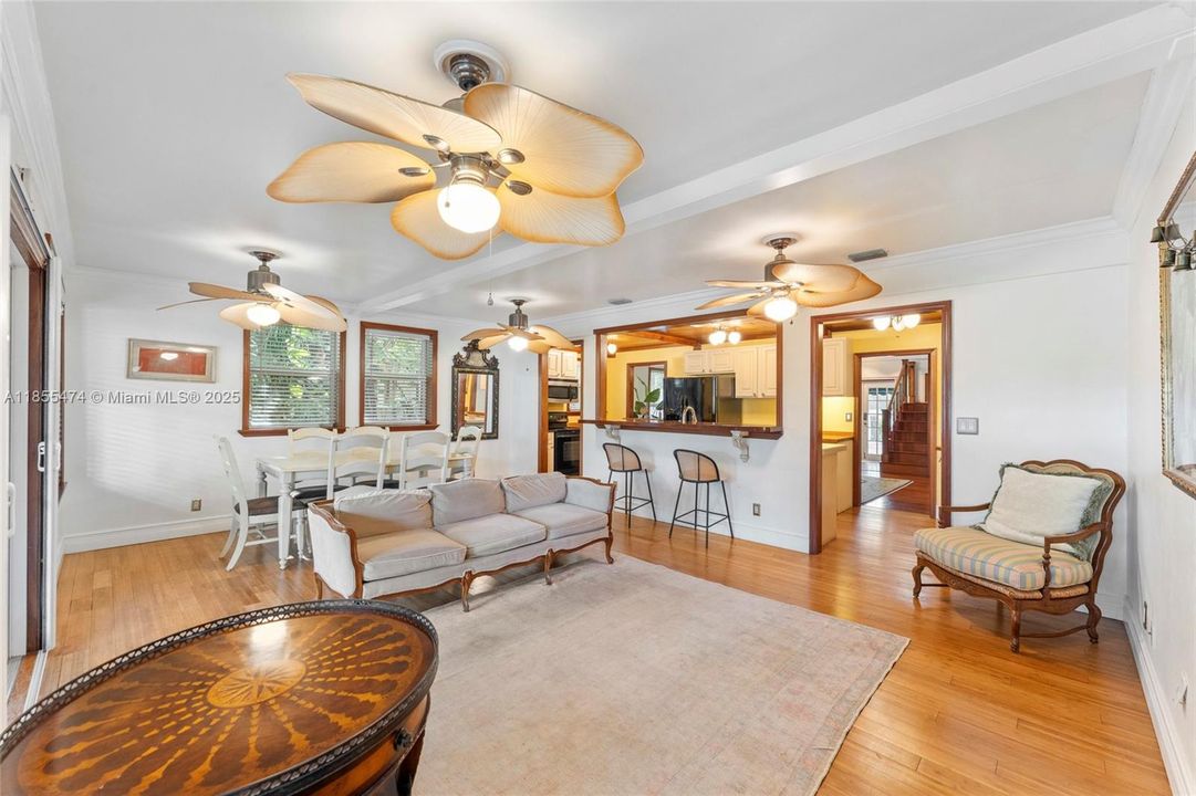 For Rent: $8,900 (3 beds, 3 baths, 3128 Square Feet)