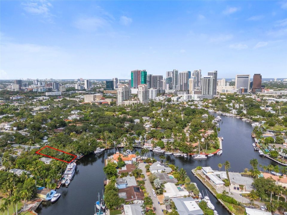 For Rent: $8,900 (3 beds, 3 baths, 3128 Square Feet)