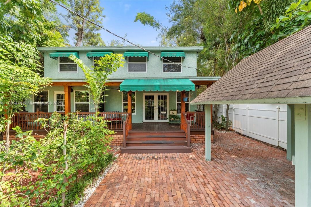 For Rent: $8,900 (3 beds, 3 baths, 3128 Square Feet)