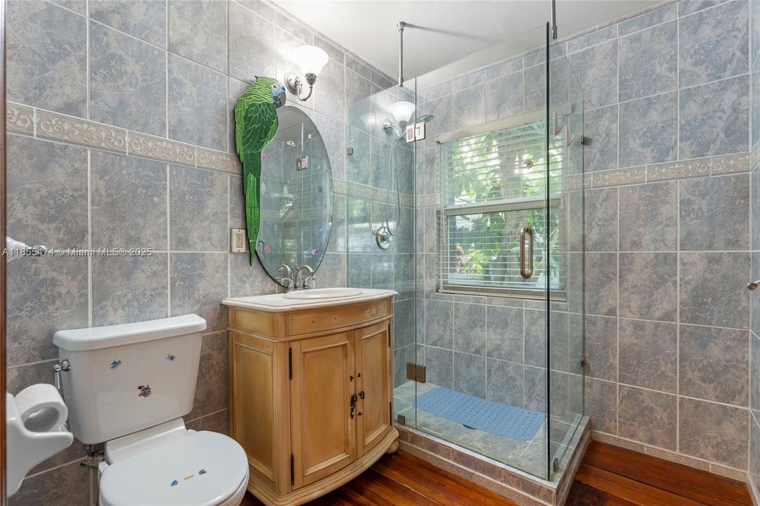 For Rent: $8,900 (3 beds, 3 baths, 3128 Square Feet)