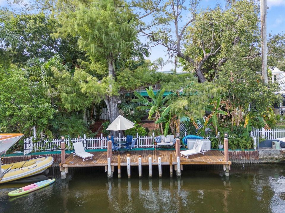 For Rent: $8,900 (3 beds, 3 baths, 3128 Square Feet)