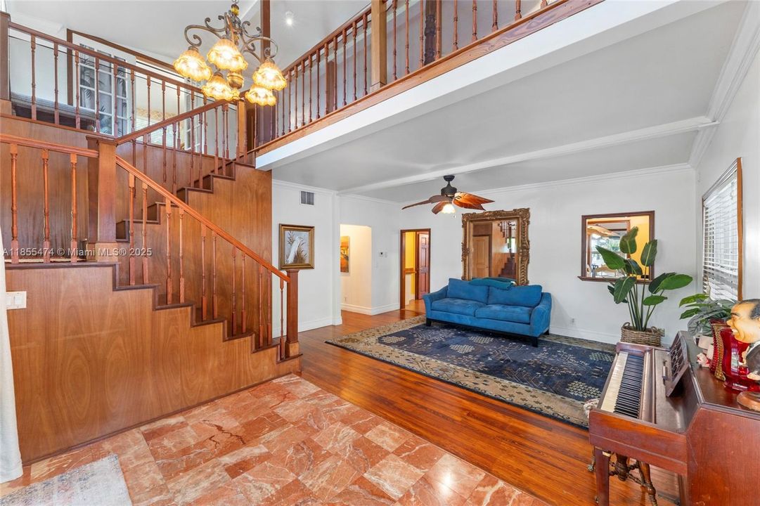 For Rent: $8,900 (3 beds, 3 baths, 3128 Square Feet)