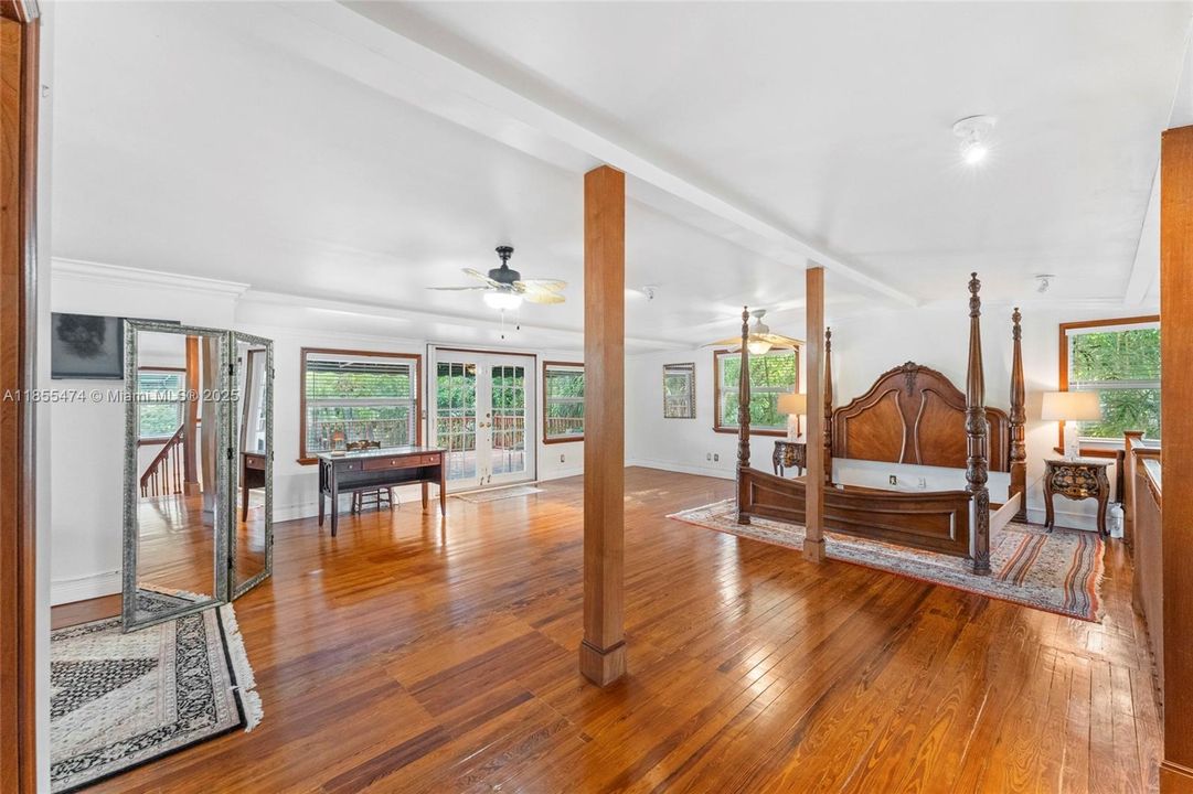 For Rent: $8,900 (3 beds, 3 baths, 3128 Square Feet)