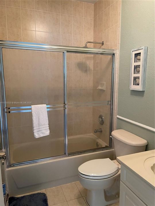 最近租的: $5,000 (4 贝兹, 2 浴室, 2044 平方英尺)