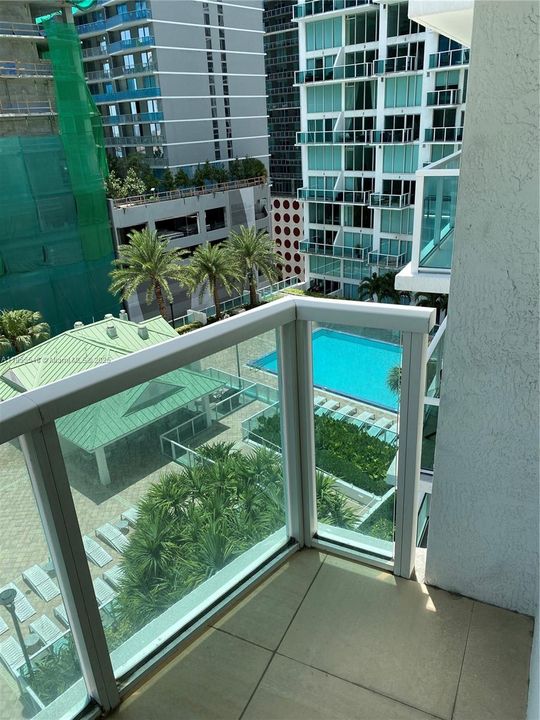 Recently Sold: $425,000 (1 beds, 1 baths, 902 Square Feet)