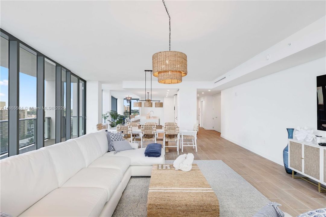 For Sale: $4,598,000 (4 beds, 4 baths, 3158 Square Feet)