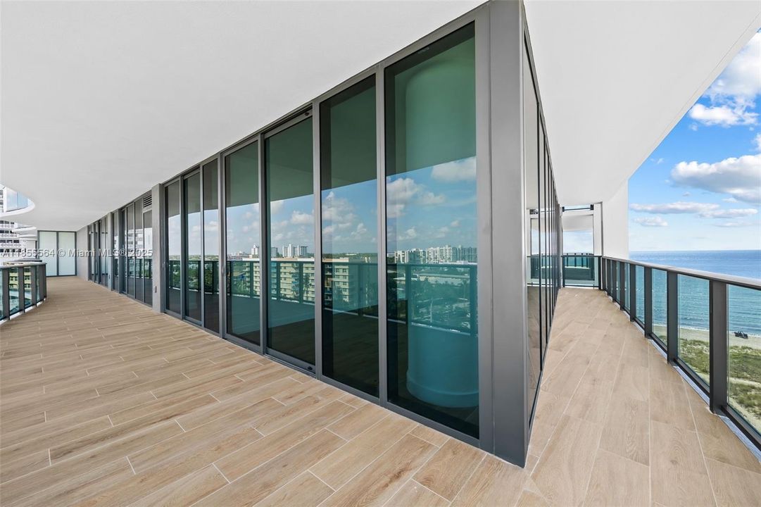 For Sale: $4,598,000 (4 beds, 4 baths, 3158 Square Feet)