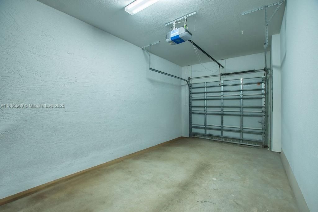 En Venta: $545,000 (3 camas, 2 baños, 1646 Pies cuadrados)