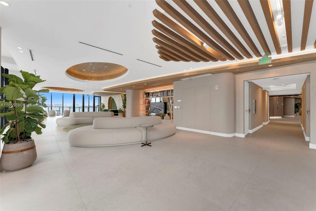 На продажу: $1,950,000 (3 спален, 3 ванн, 1545 Квадратных фут)