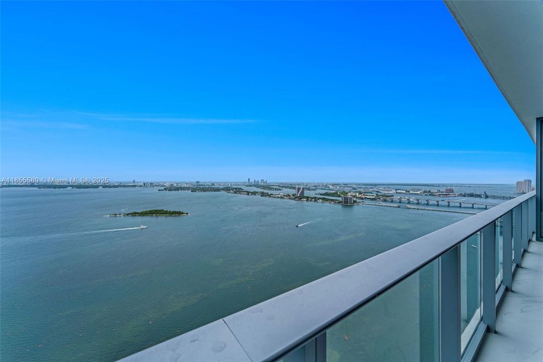 На продажу: $1,950,000 (3 спален, 3 ванн, 1545 Квадратных фут)