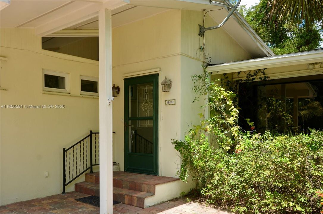 待售: $1,353,750 (5 贝兹, 3 浴室, 2422 平方英尺)