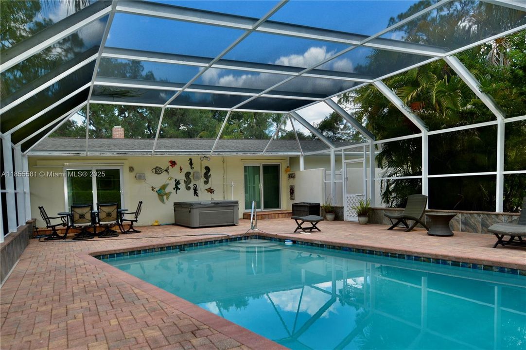 待售: $1,353,750 (5 贝兹, 3 浴室, 2422 平方英尺)