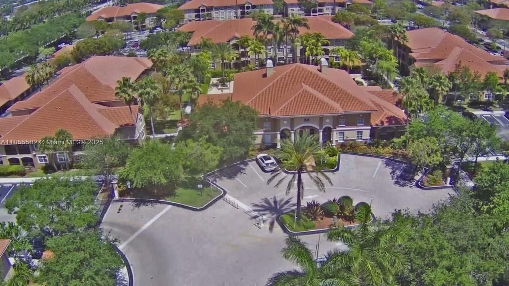 На продажу: $310,000 (1 спален, 1 ванн, 810 Квадратных фут)